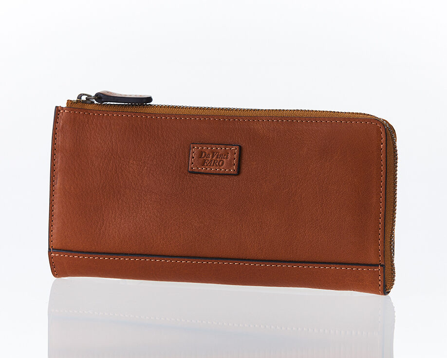 AROMA Mano Wallet L Zip Slim Case COGNAC ダヴィンチファーロ コレクション