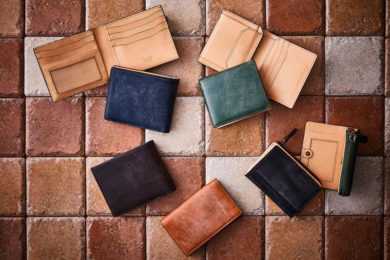ブライドルレザーを使用したダビンチファーロの財布Linea NICOLA Bridle Misto Small Leather Goods