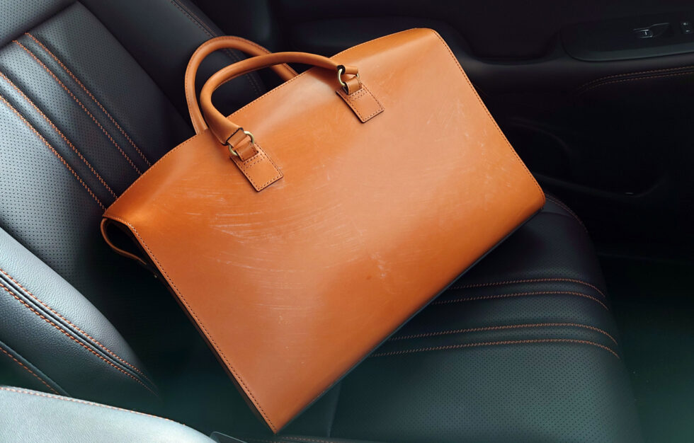 ダヴィンチファーロのコレクション「BRIGHTON Baker Bridle Dulles bag」